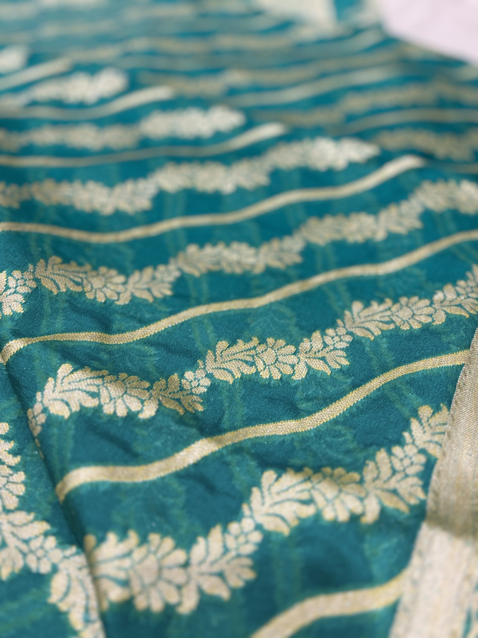 Banarasi Silk Chiffon Saree- Bottle Green - Image 5