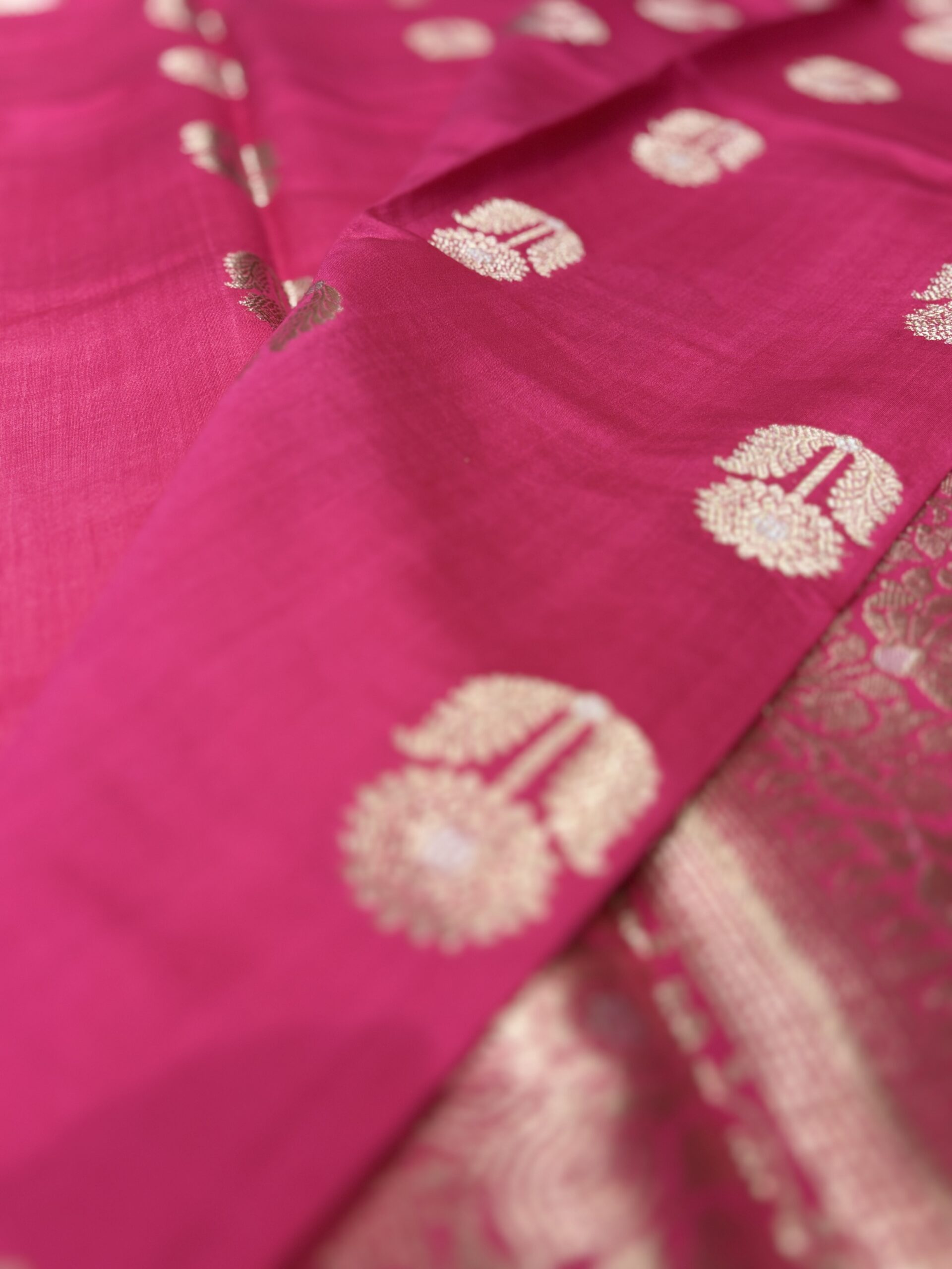 Pure Spun Silk Banarasi Saree - Dark Pink - Image 6