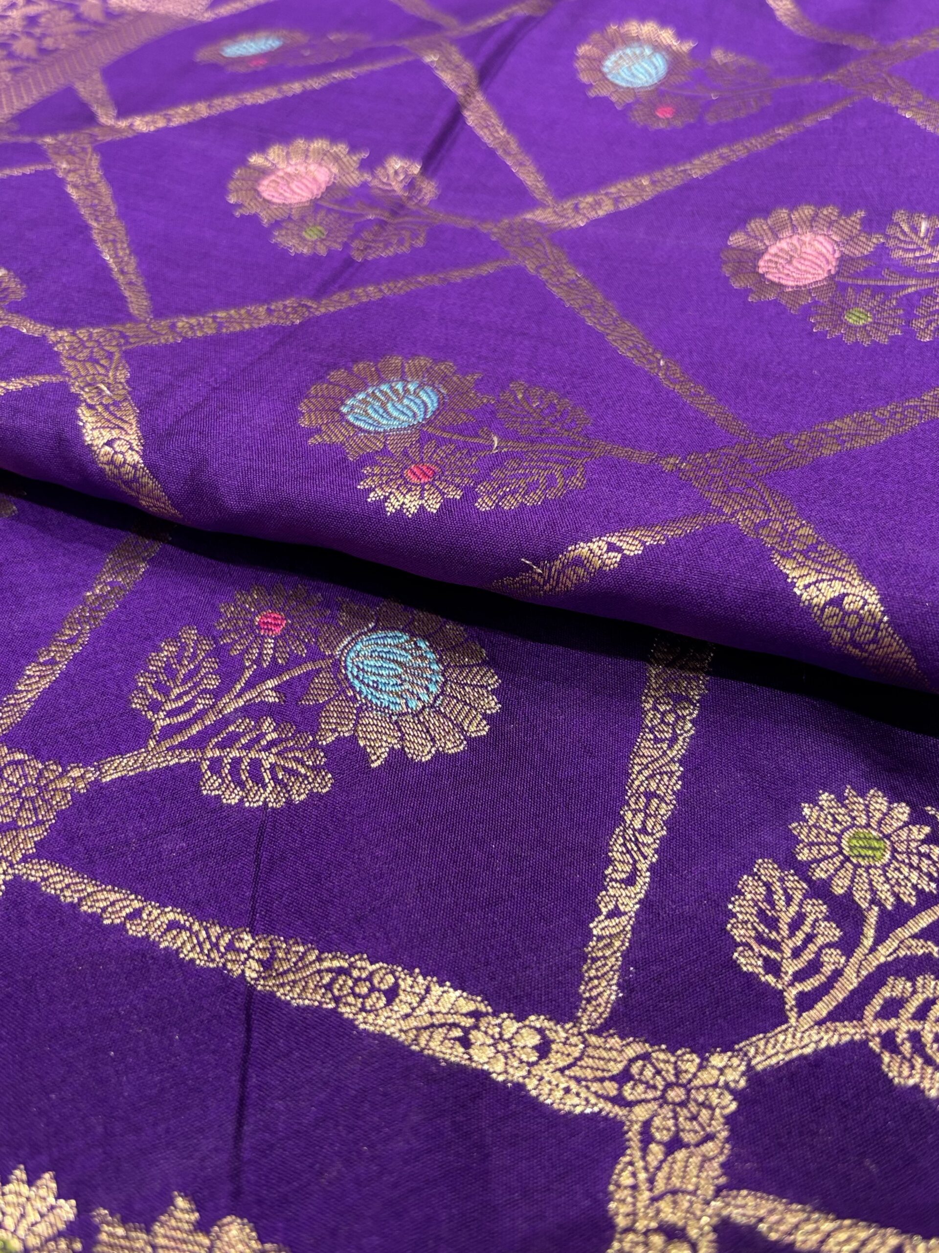Pure Spun Silk Banarasi Saree - Purple - Image 4