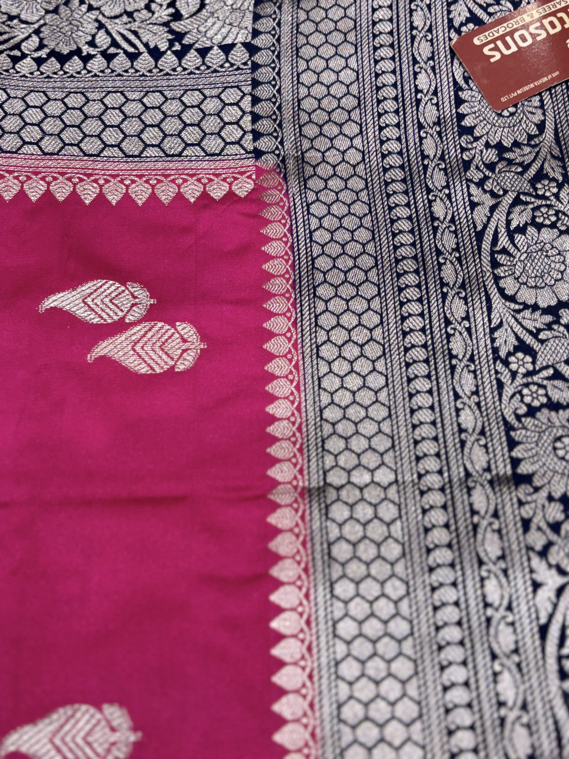 Mashru Silk Saree - Dark Pink - Image 5